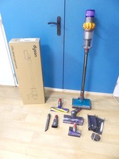 Aspirateur balai Dyson V15s